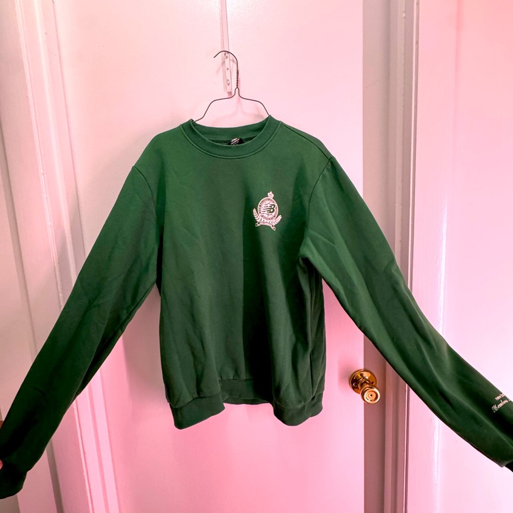 New Balance Unisex Members Club sweatshirt in dark green